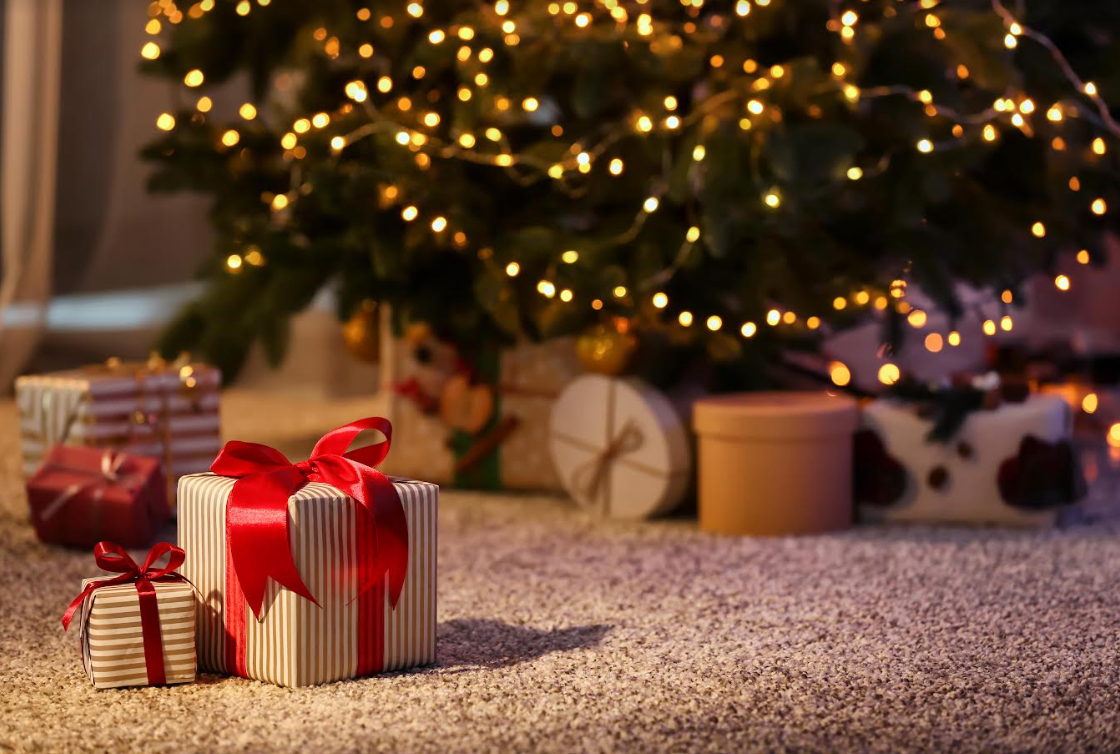 Šiemet po eglute – tik apgalvotos dovanos