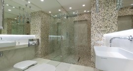 Jauki ir funkcionali dušo erdvė: svarbiausios taisyklės