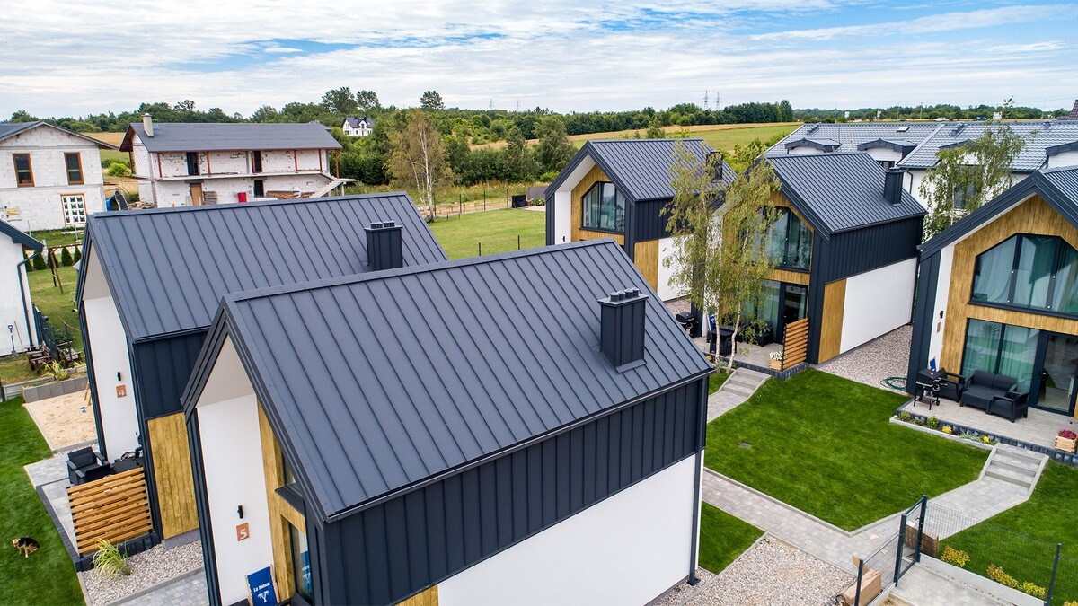 Plačiausiai paplitę mitai apie plieninę stogo dangą