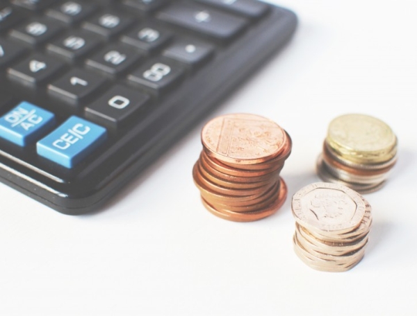 Privačiame sektoriuje atlyginimai augo vangiau