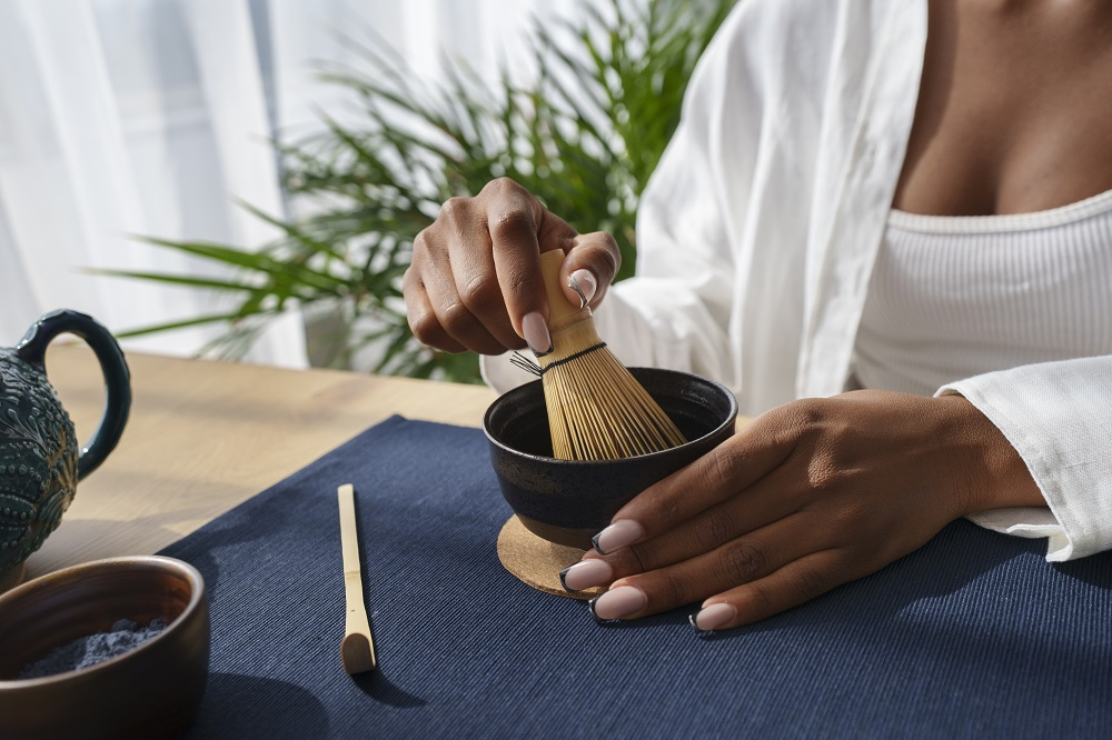Matcha rinkiniai dovanoms stilinga ir sveikatai naudinga idėja artėjančioms šventėms