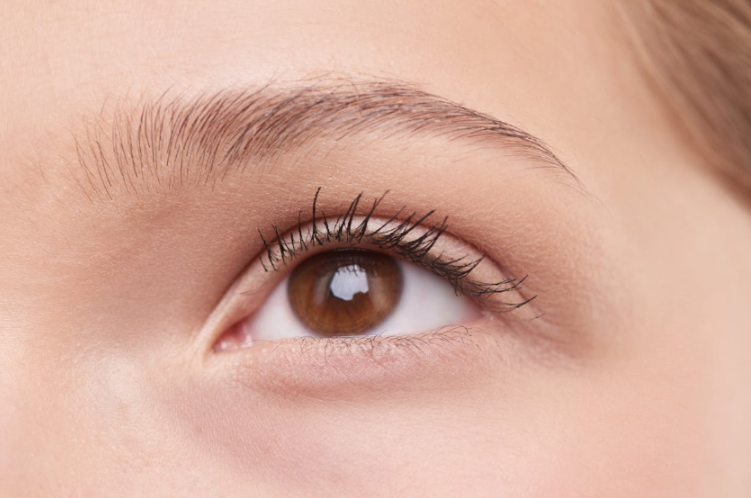 Vitaminai akims: svarbiausi mikroelementai, gerinantys regėjimą ir saugantys akis