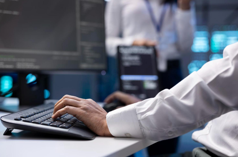 IT sistemų priežiūra augančiai įmonei: ką reikia žinoti plečiantis?