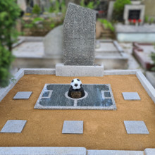 Skromanų paminklai, MB