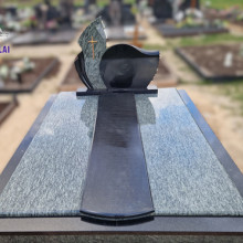 Skromanų paminklai, MB