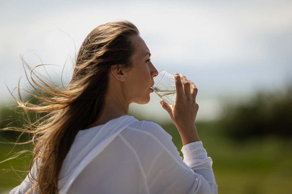 Obuolių acto nauda: ar tikrai verta pradėti dieną su šiuo eliksyru?