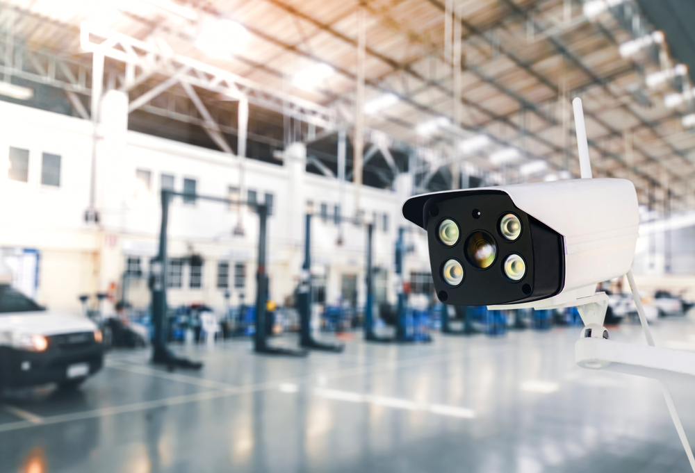 Naktinio matymo IP kameros – kada tai geriausias sprendimas?