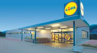 „Lidl“ atsisakys vienkartinių plastikinių pirkinių maišelių