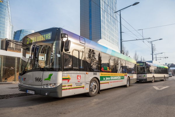 „Vilniaus viešasis transportas“ didina vairuotojų atlyginimus