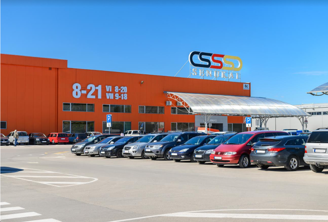 „Senukų“ parduotuvių tinklas atnaujina veiklą