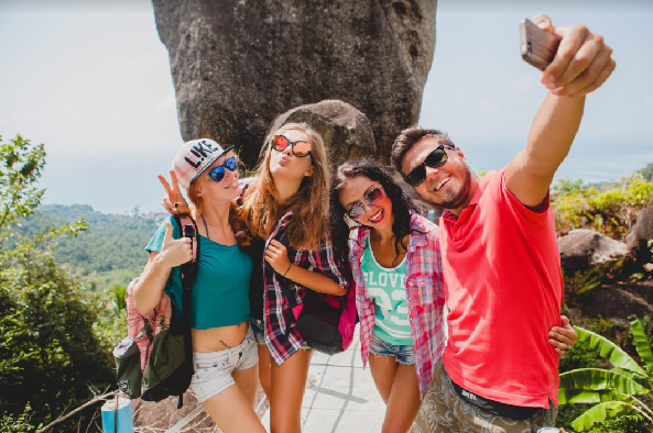 Psichologė atskleidė, kas padės abiturientams užmiršti egzaminų stresą