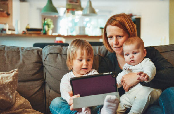 Vaikai ir ekranai: drausti ar leisti?