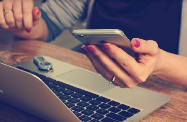 „Tele2“ ekspertas: ar atpažintumėte šias telefoninių sukčių apgaules?