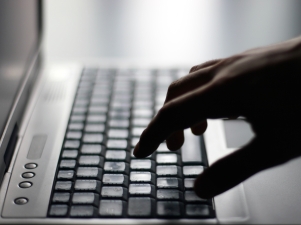 Ką žada banguota metų pradžia akcijų rinkose?