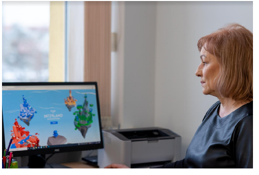 Saugaus interneto diena: mokytojos patarimai, kaip kalbėtis su vaikais apie saugumą internete