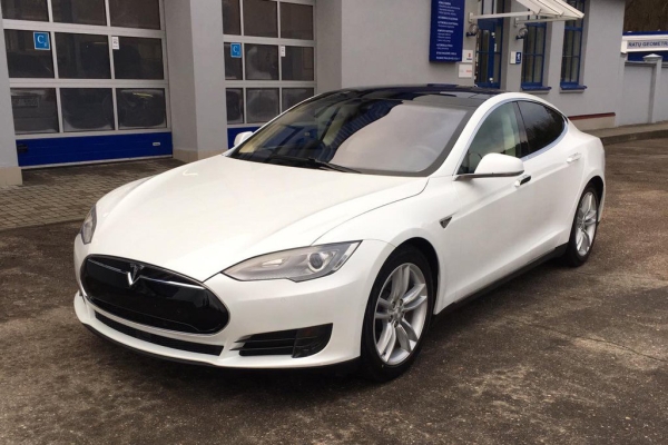 Ar įmonėms jau apsimoka investuoti į elektromobilių parką?