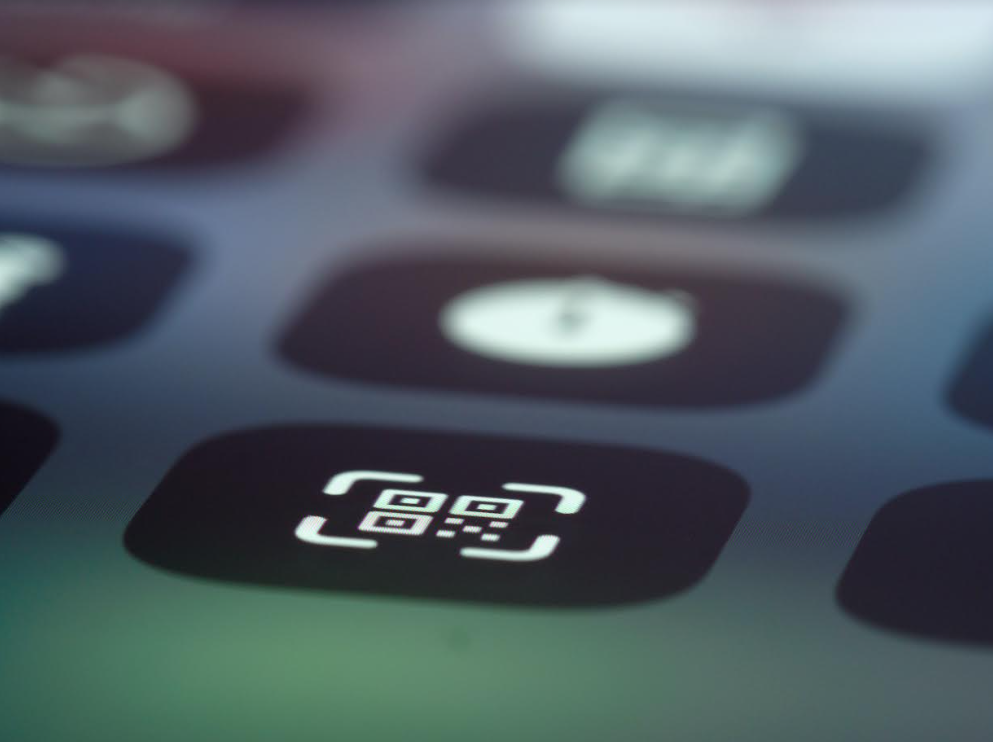 QR kodų technologija: ką svarbu patikrinti prieš juos nuskaitant?