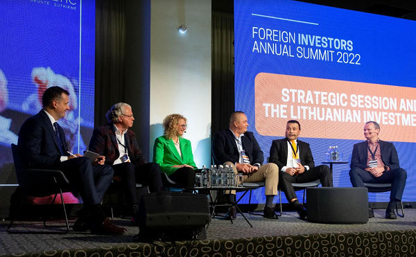 Užsienio investuotojai: Lietuva – patraukli šalis investuoti, bet tarptautinė konkurencija aštrėja