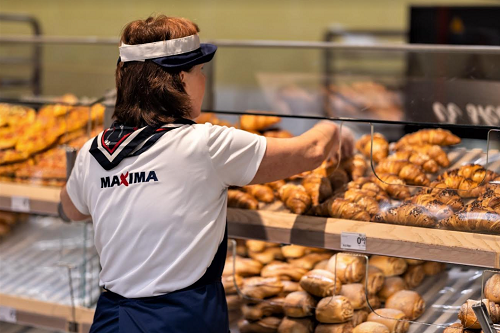 Darbuotojų atlyginimų didinimui „Maxima“ kitąmet skirs 14,5 mln. eurų